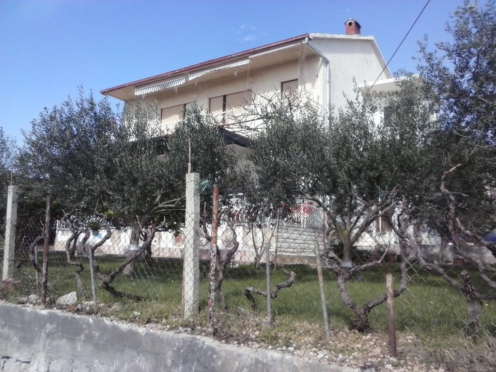 Apartment Meri Trogir Exterior photo