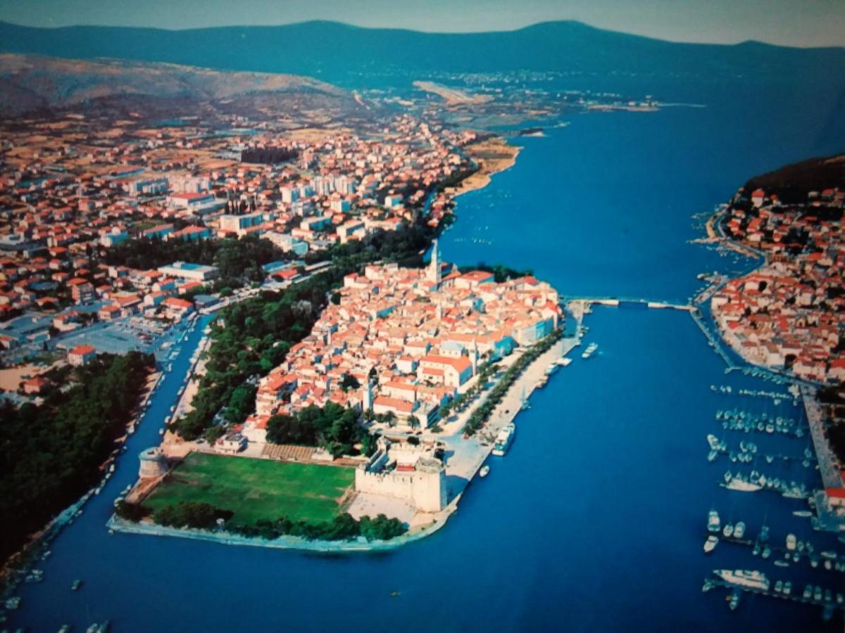 Apartment Meri Trogir Exterior photo